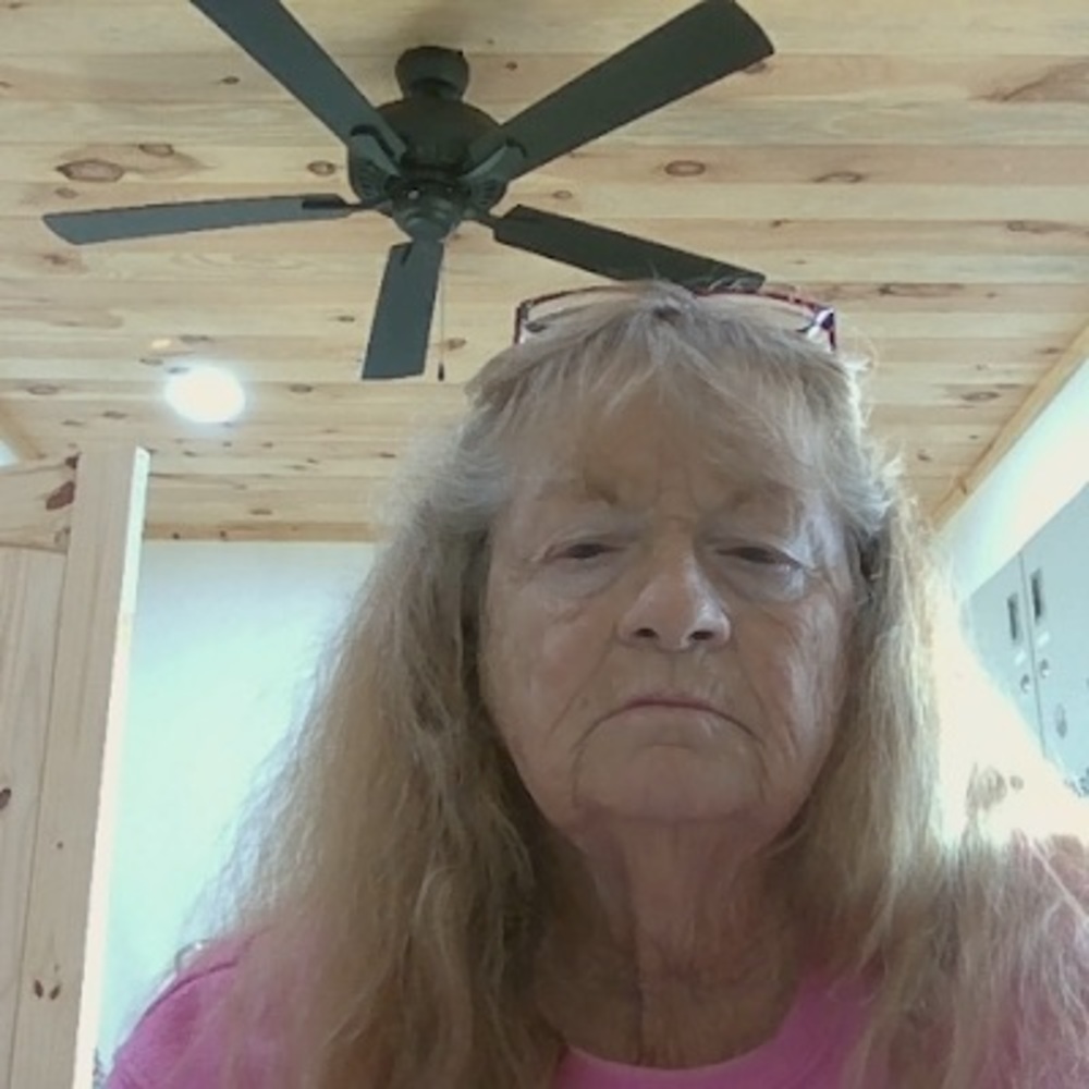 Meet your Posher, Sandra